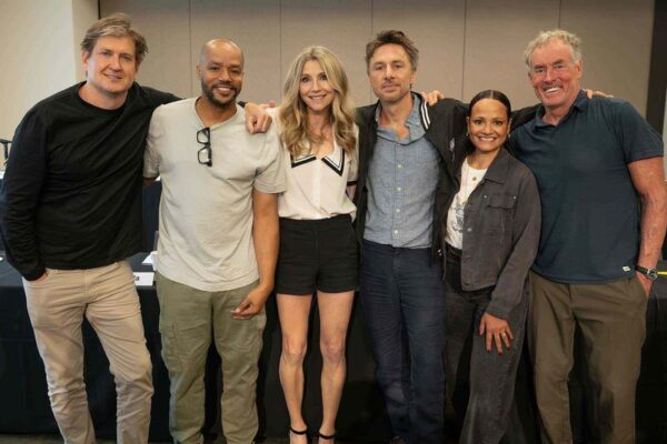 scrubs-BILL-LAWRENCE-DONALD-FAISON-SARAH-CHALKE-ZACH-BRAFF-JUDY-REYES-JOHN-C-MCGINLEY